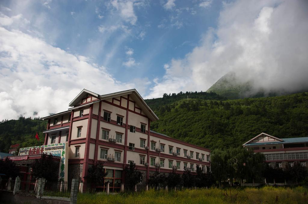 Jiuzhaigou Jinzhulinka Resort Hotel Bagian luar foto