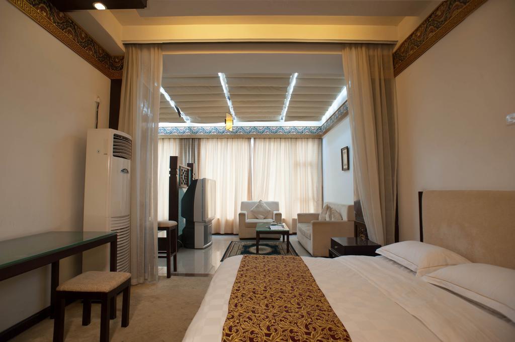 Jiuzhaigou Jinzhulinka Resort Hotel Ruang foto